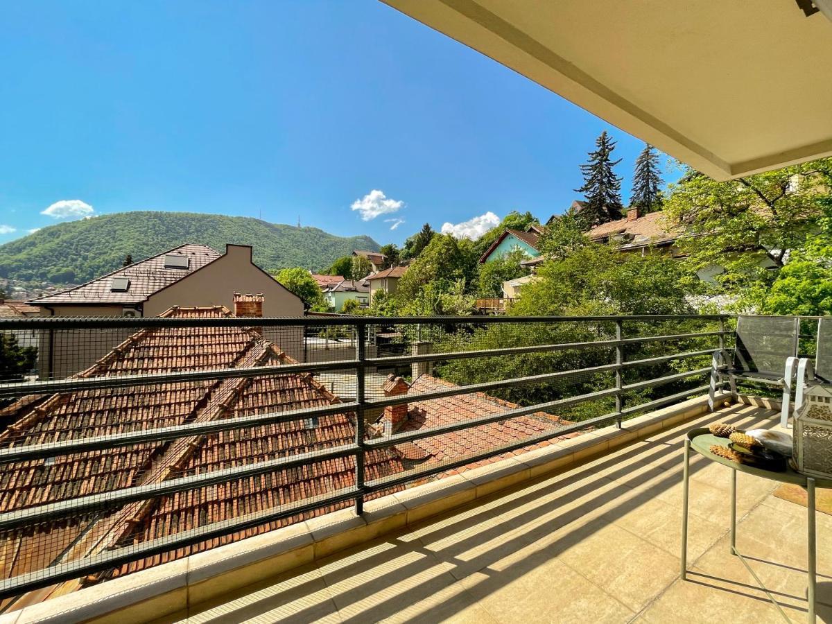 Central Premium Apartment Брашов Екстериор снимка