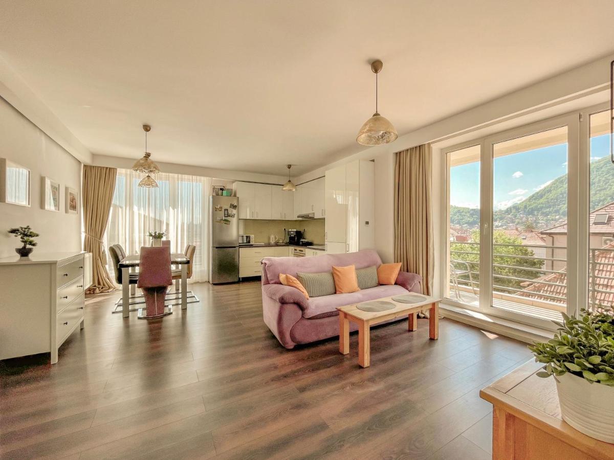 Central Premium Apartment Брашов Екстериор снимка