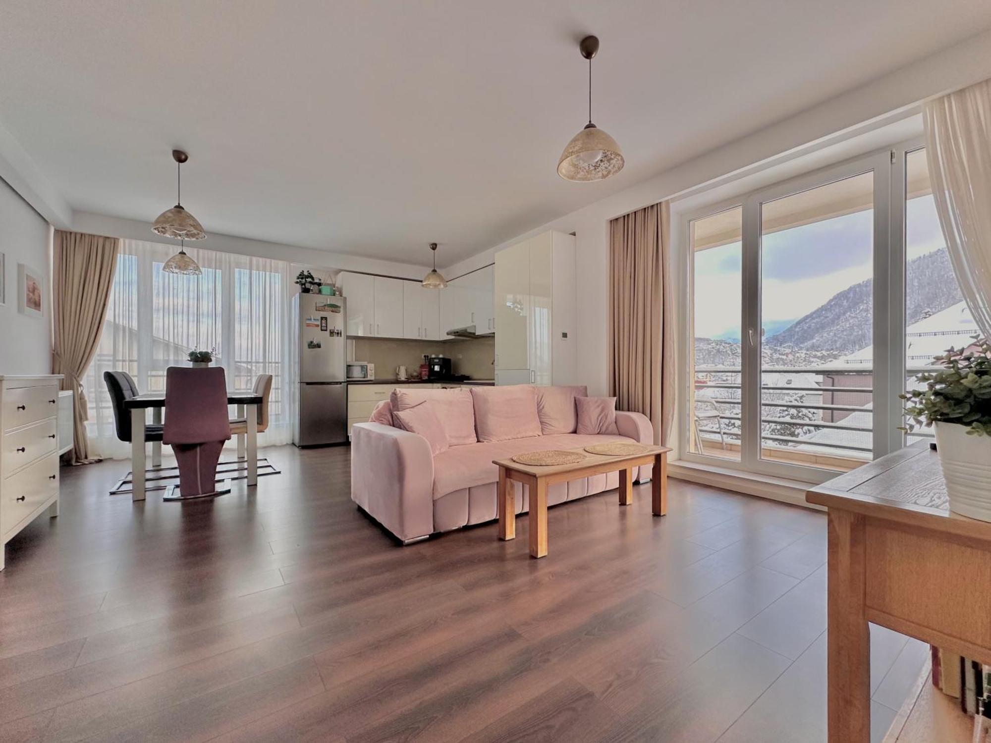 Central Premium Apartment Брашов Екстериор снимка